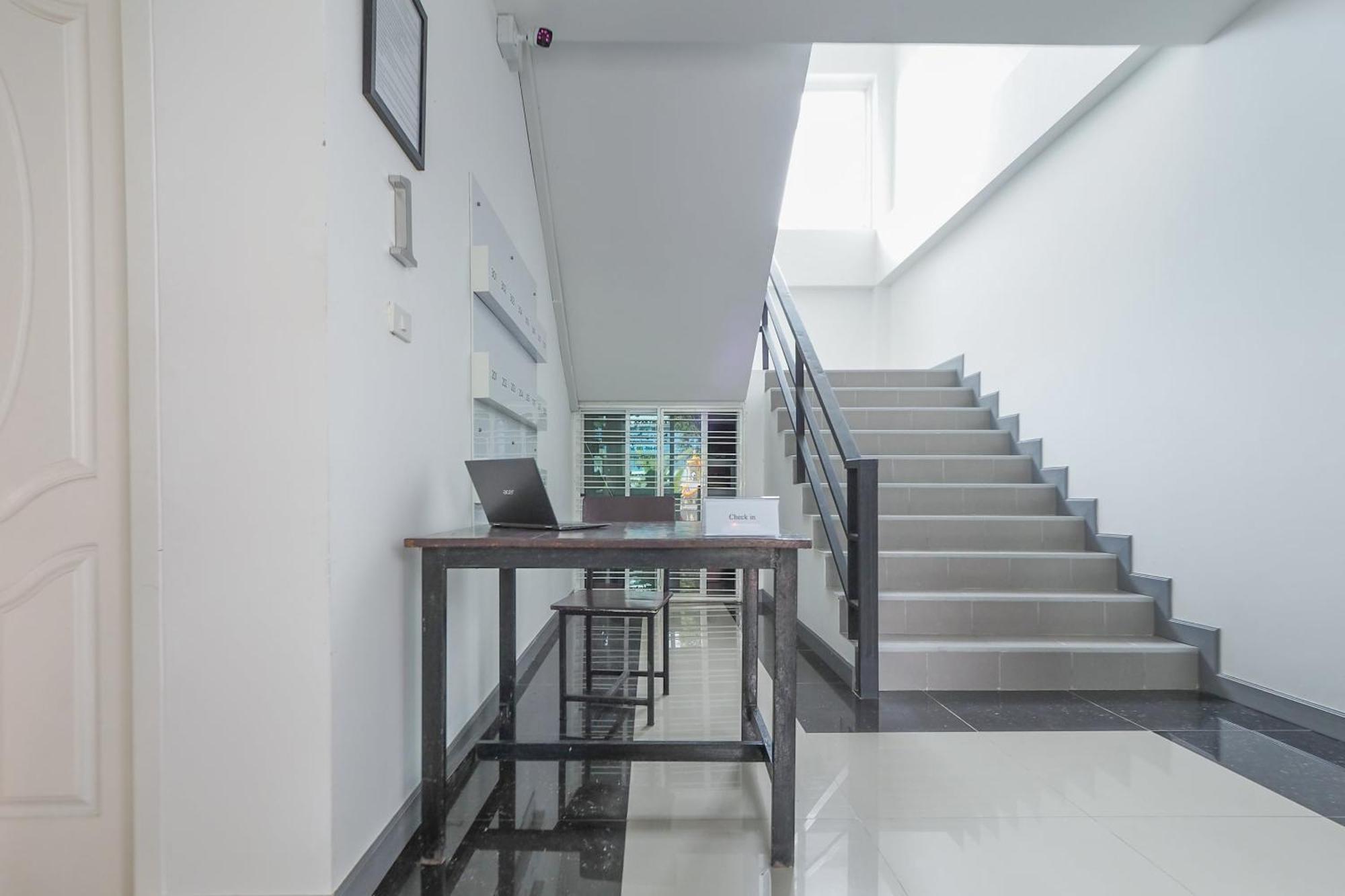 K&K Apartment Samut Prakan Eksteriør bilde
