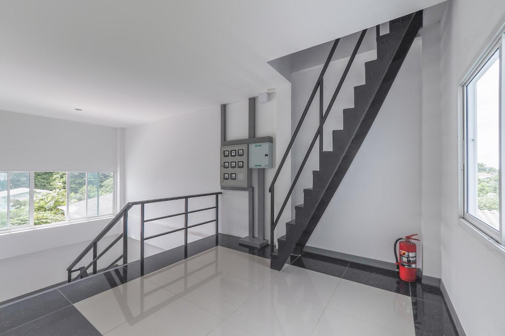 K&K Apartment Samut Prakan Eksteriør bilde